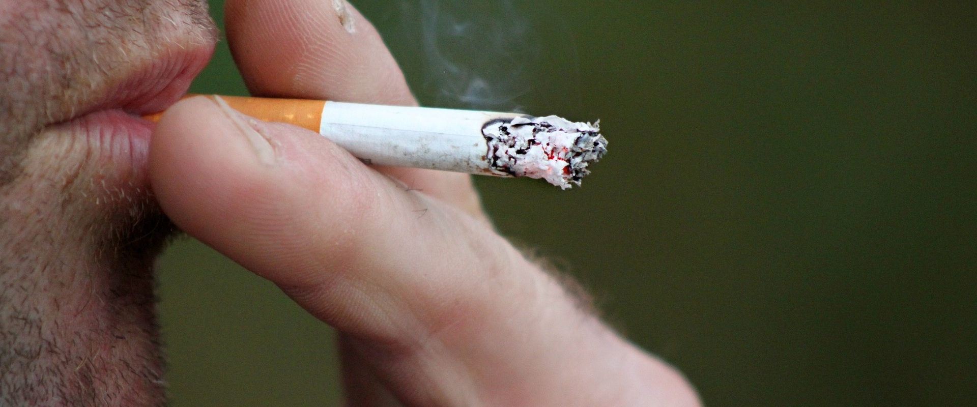 how old to buy cigarettes in nevada What is the Legal Age for Selling Tobacco Products in Clark County Nevada?